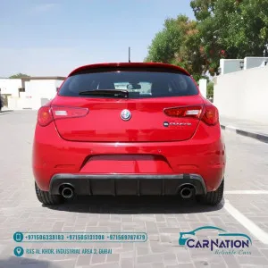 2019 ألفا روميو جويلييتا Veloce