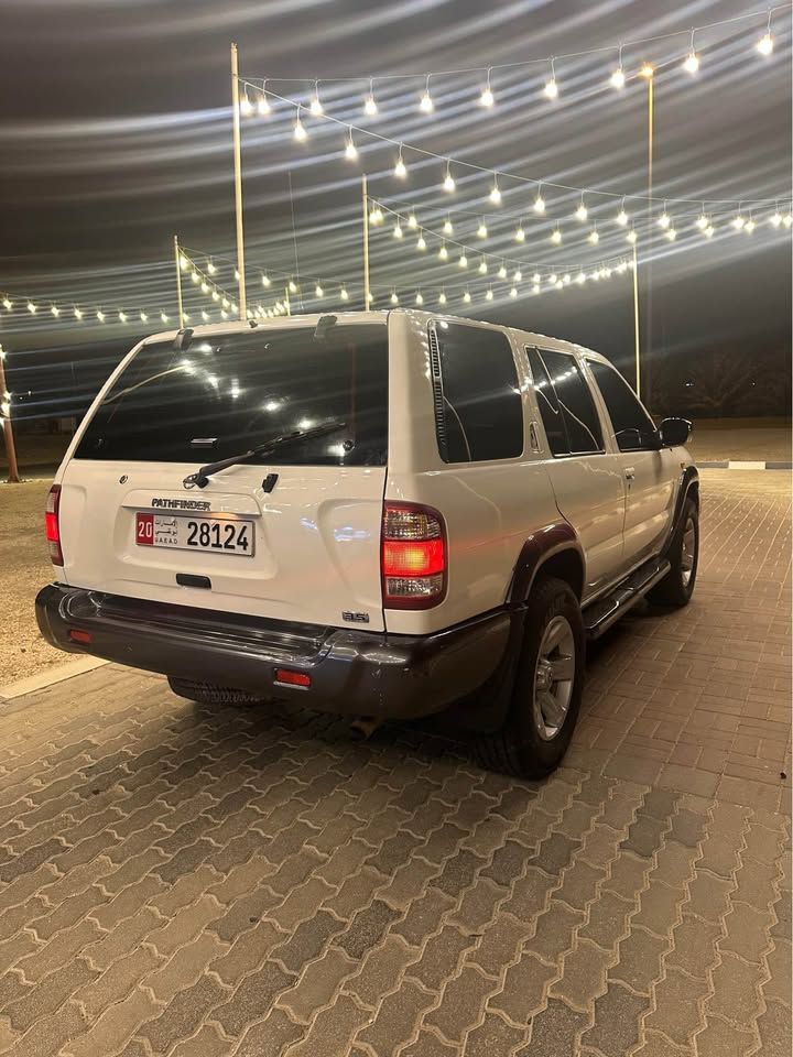 2005 نيسان باثفايندر S