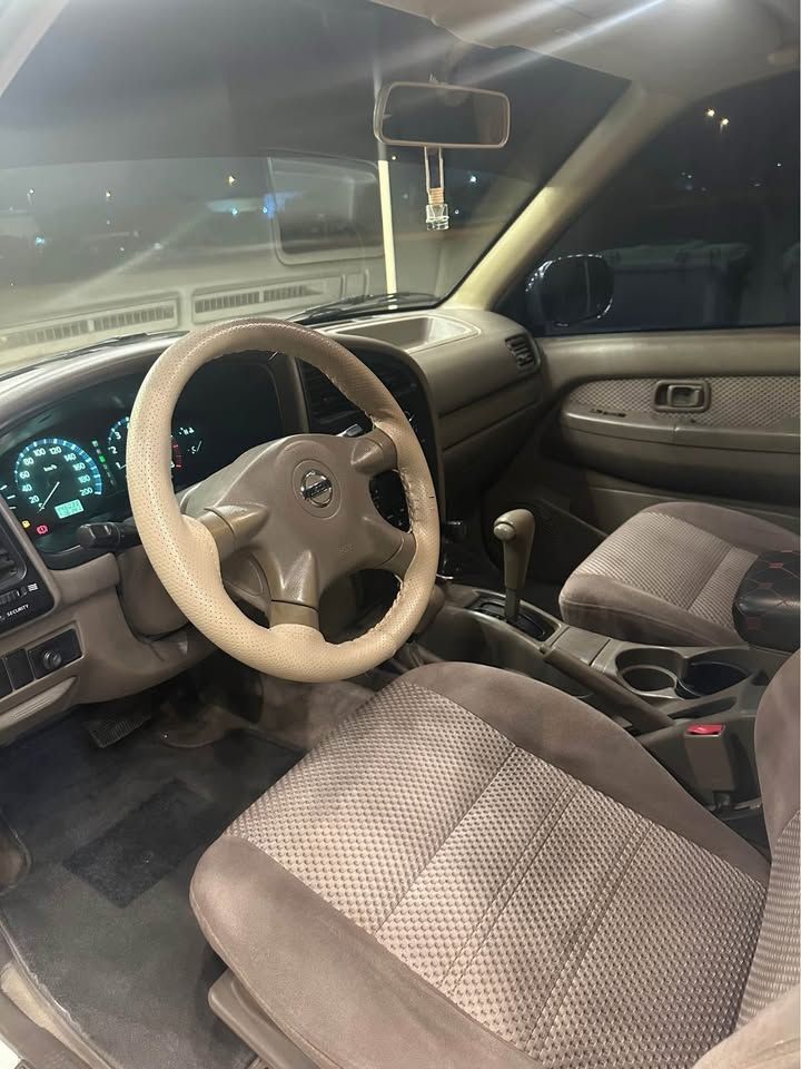 2005 نيسان باثفايندر S