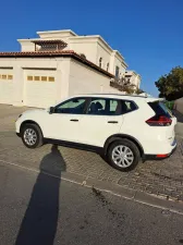 2020 نيسان روج SV