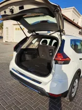 2020 نيسان روج SV