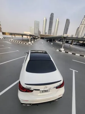 2019 مرسيدس-بنز الفئة - E E300