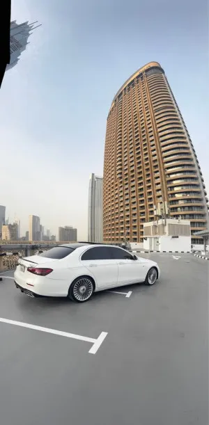 2019 مرسيدس-بنز الفئة - E E300