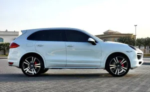 2013 بورش كاين S