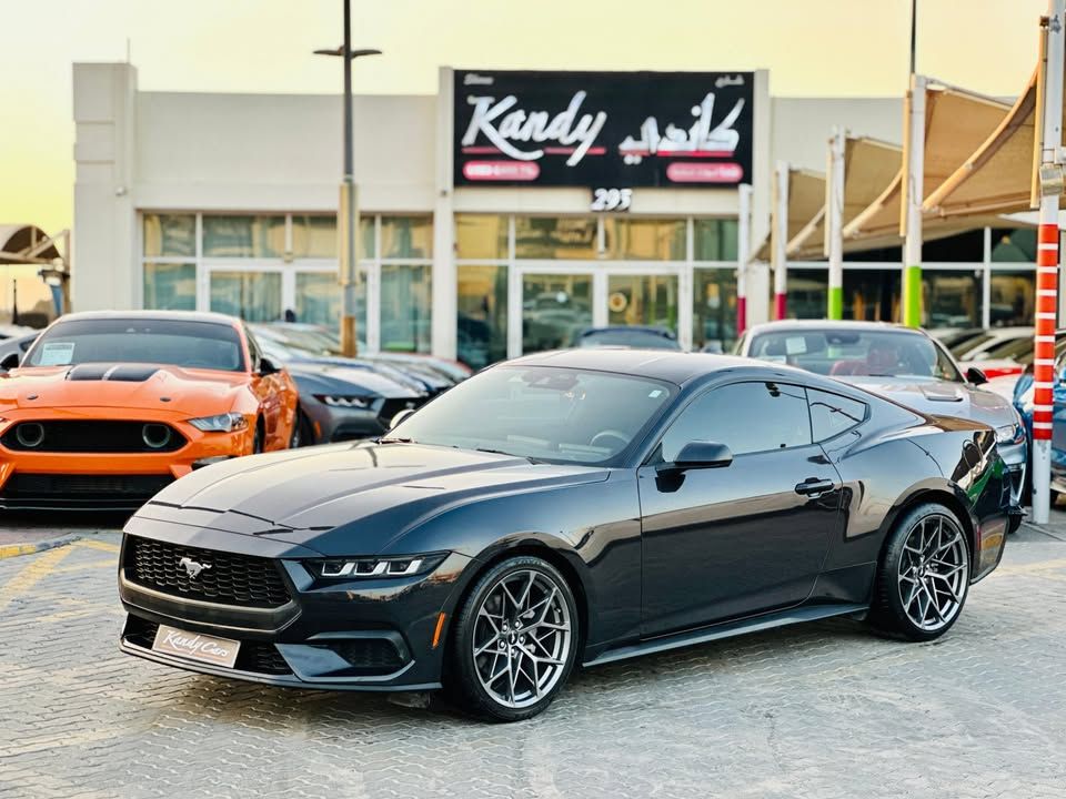 2024 فورد موستانج EcoBoost Fastback