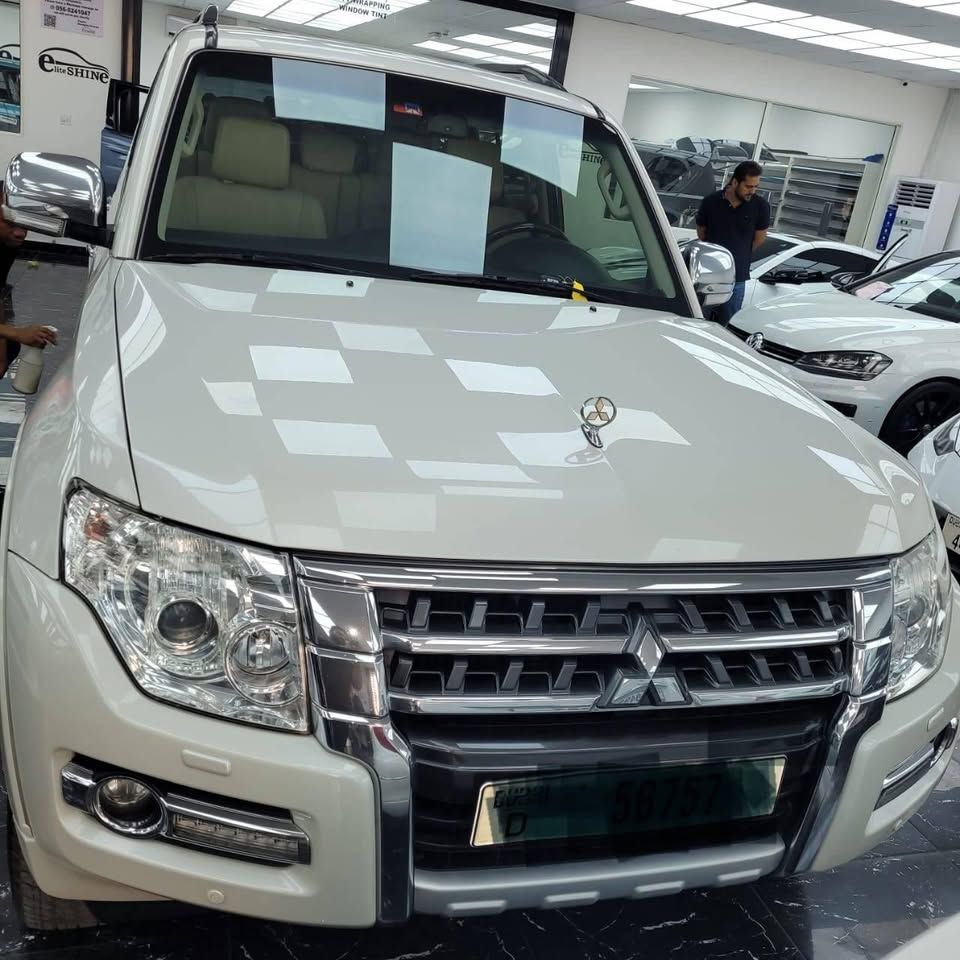 2016 ميتسوبيشي باجيرو GLS