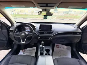 2022 Nissan Altima SV