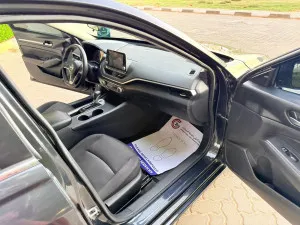 2022 Nissan Altima SV