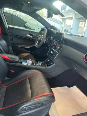 2014 مرسيدس-بنز الفئة - A A45s AMG