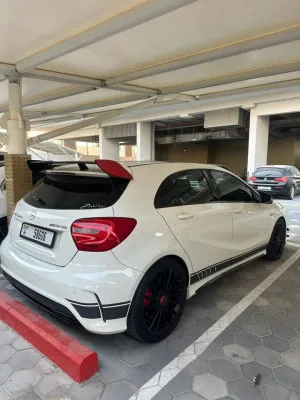 2014 مرسيدس-بنز الفئة - A A45s AMG