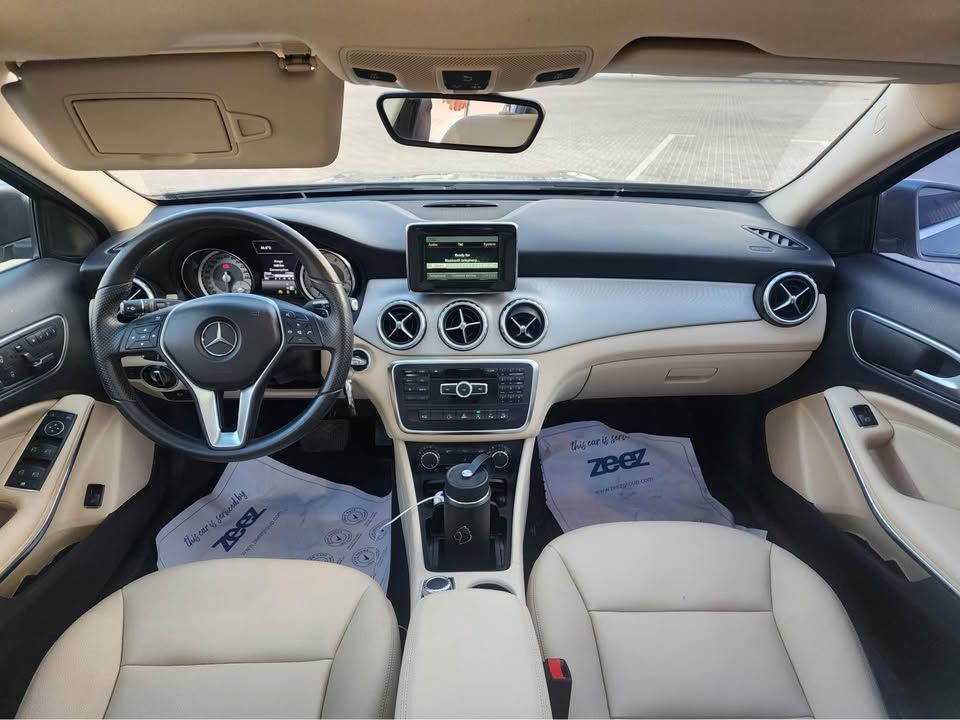 2015 مرسيدس-بنز GLA - جي ال اي GLA250