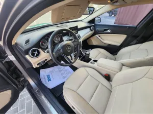 2015 مرسيدس-بنز GLA - جي ال اي GLA250