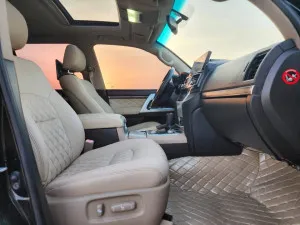 2010 Toyota Land Cruiser VXR