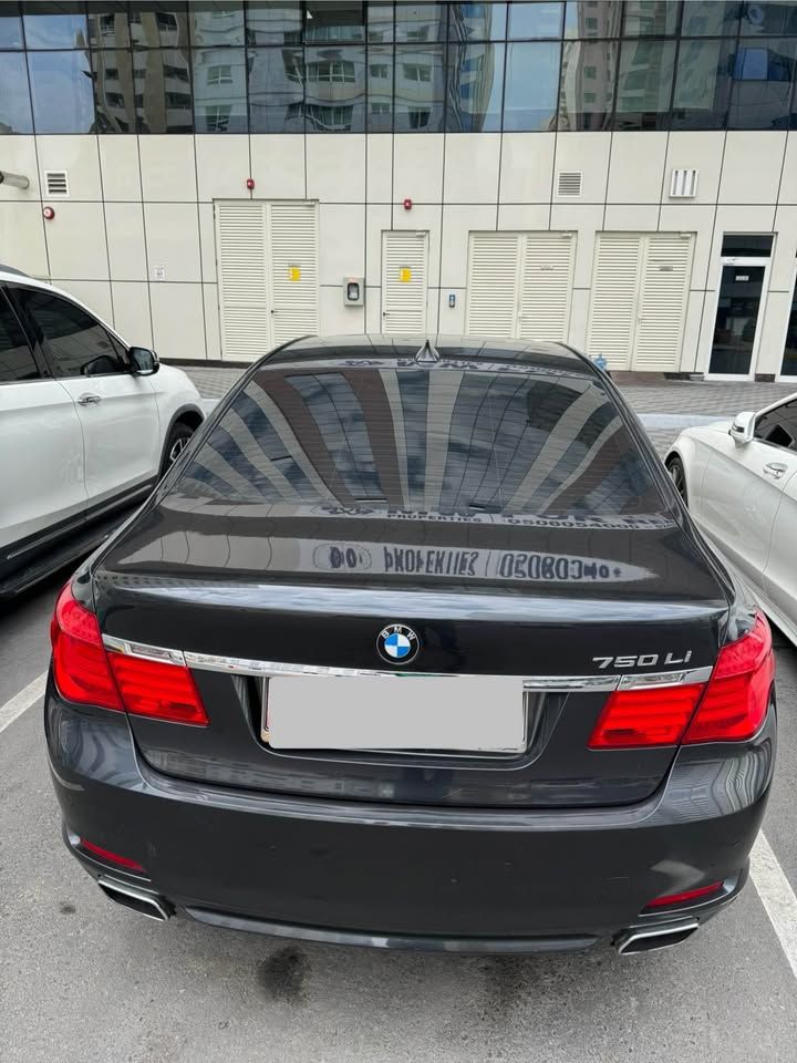 2011 BMW 7-Series 750Li