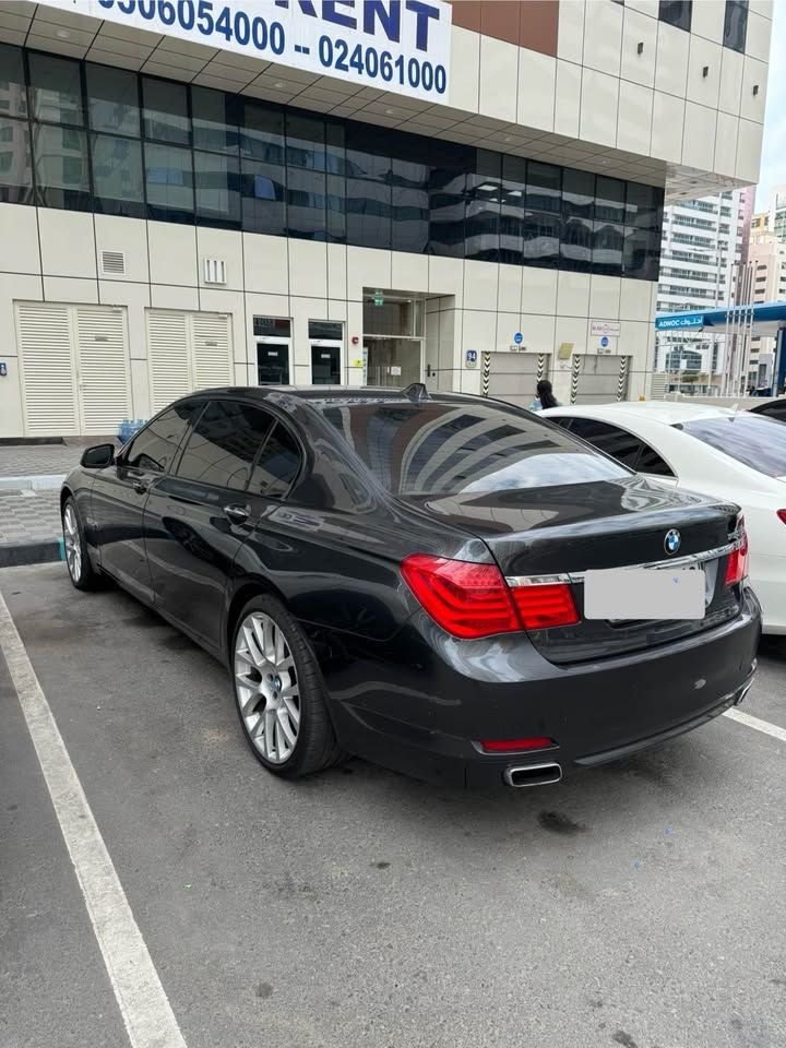 2011 BMW 7-Series 750Li