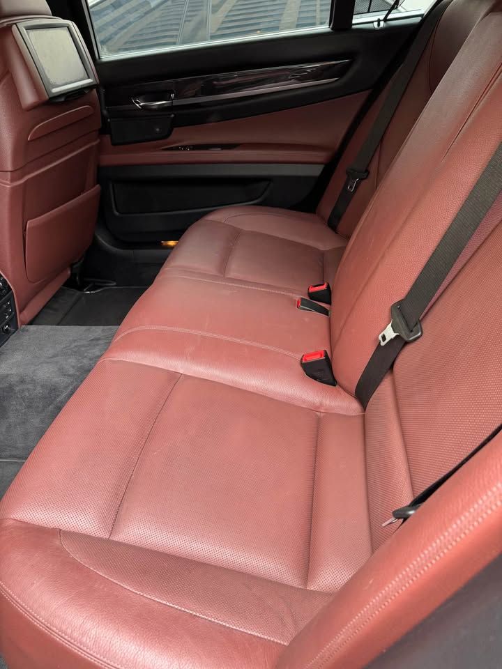 2011 BMW 7-Series 750Li
