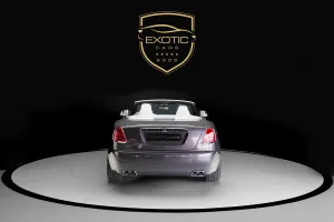 2016 رولز رويس دون standard