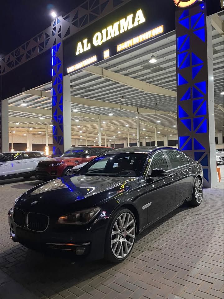 2015 BMW 7-Series 740i