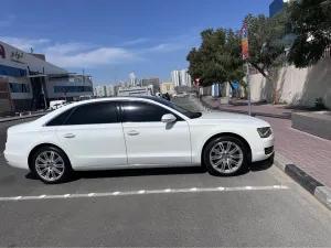 2011 اودي آي ٨ 4.0T quattro