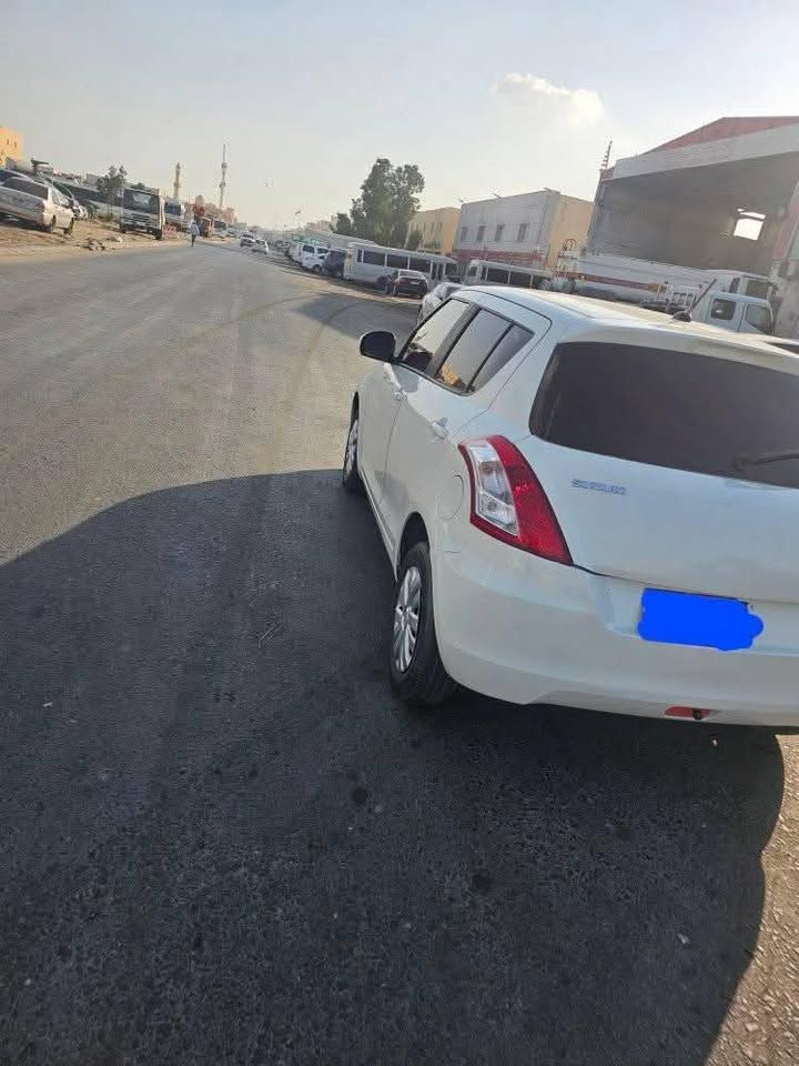 2017 Suzuki Swift SZ-5