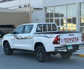 2024 Toyota Hilux DLX