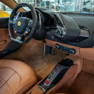2018 فيراري 488 GTB