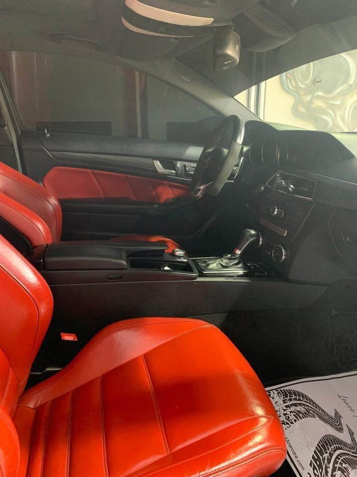 2012 Mercedes-Benz C63 AMG