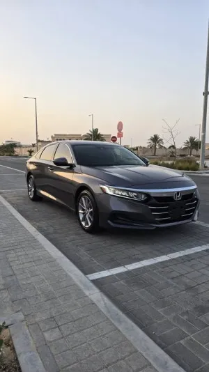 2021 هوندا أكورد DX
