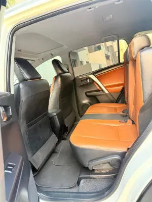 2018 تويوتا راف ٤ EX