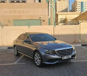 2019 مرسيدس-بنز الفئة - E E300