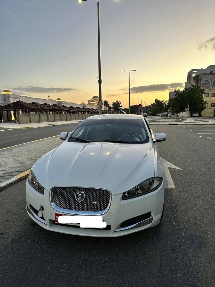 2013 جاكوار اكس اف S