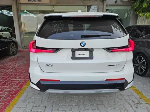 2023 BMW x1 18i