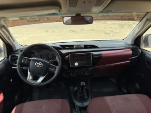 2016 Toyota Hilux DLX