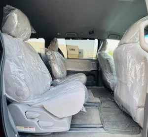 2017 Toyota Sienna LE