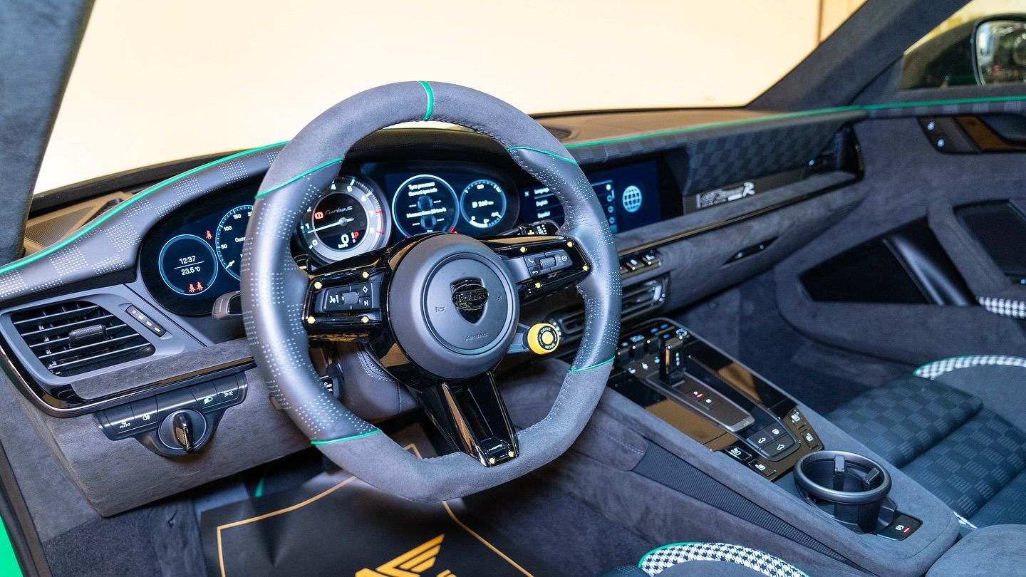 2023 Porsche 911 Carrera