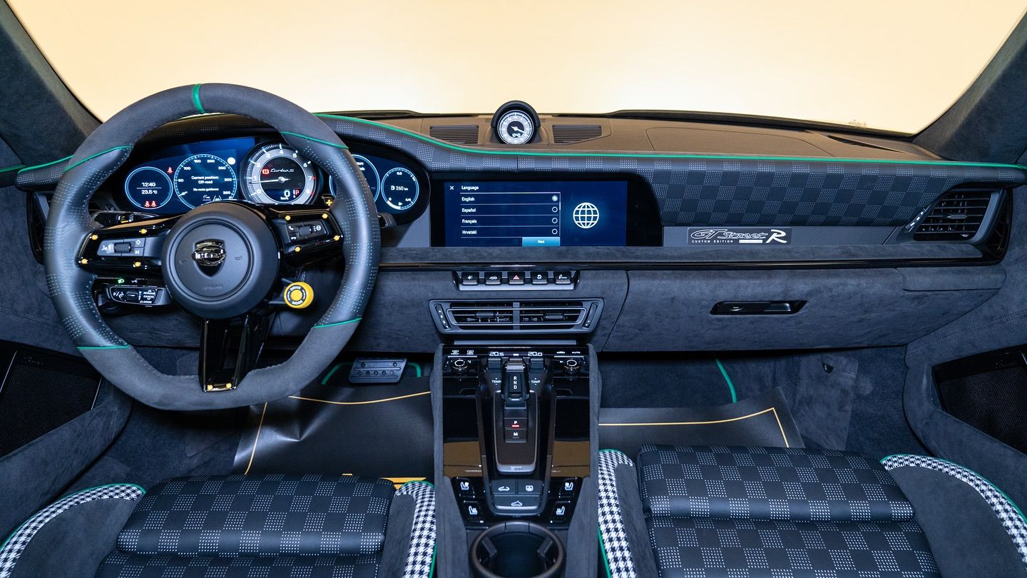 2023 Porsche 911 Carrera