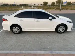 2022 تويوتا كورولا Hybrid LE