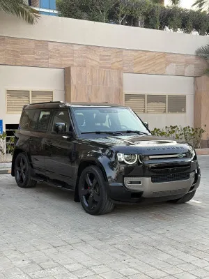 2020 لاند روفر ديفندر 110 First Edition