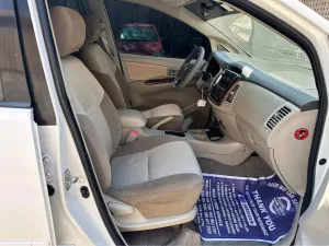 2015 تويوتا إينوفا 2.7 VX 7 STR