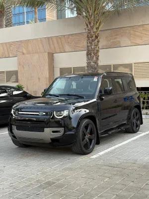2020 لاند روفر ديفندر 110 First Edition