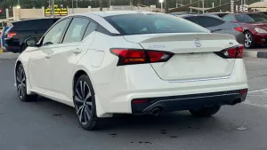 2021 نيسان آلتيما SR