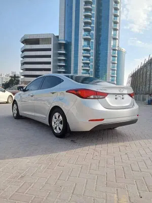 2015 هيونداي النترا Limited