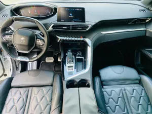 2018 بيجو ٣٠٠٨ GT