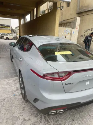 2021 كيا ستينجر GT