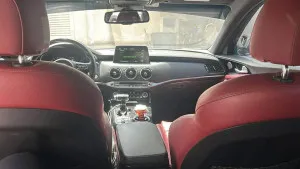 2021 كيا ستينجر GT