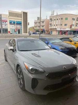 2021 كيا ستينجر GT