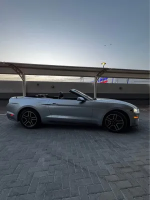 2021 فورد موستانج GT Premium Convertible