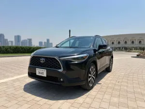 2023 تويوتا كرولا كروس XLE