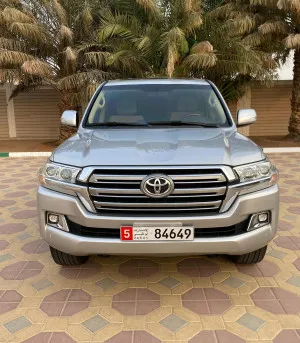 2017 Toyota Land Cruiser Grand Touring