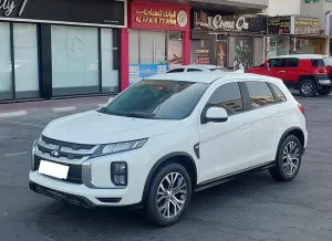 2022 ميتسوبيشي آي أس أكس GLX
